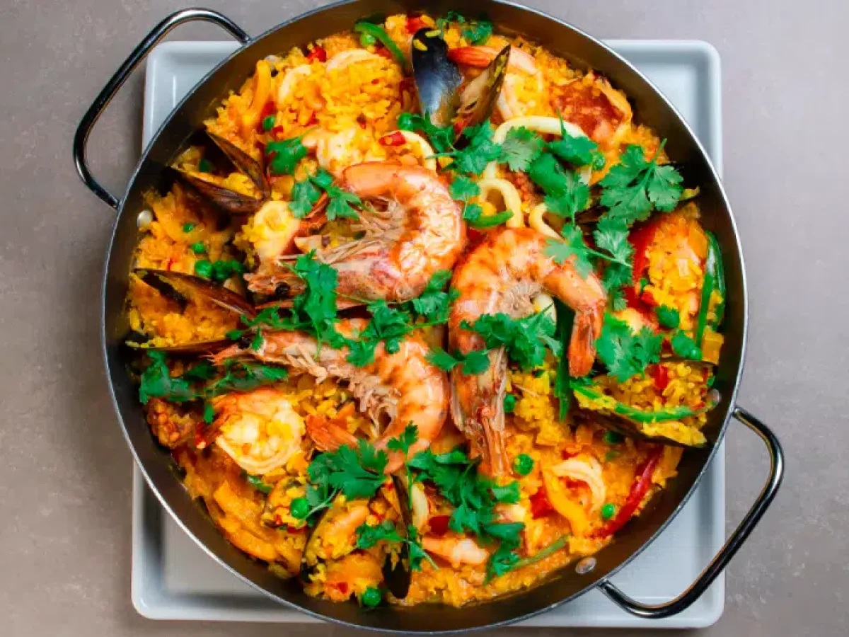 Paella de Frutos do Mar