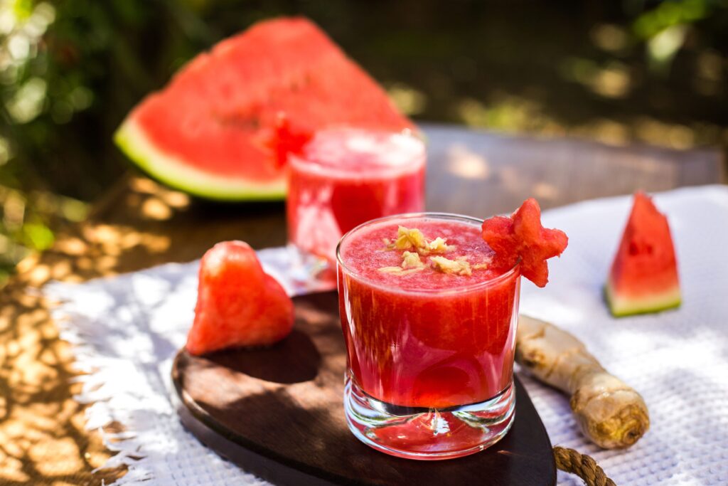 Suco de melancia com gengibre
